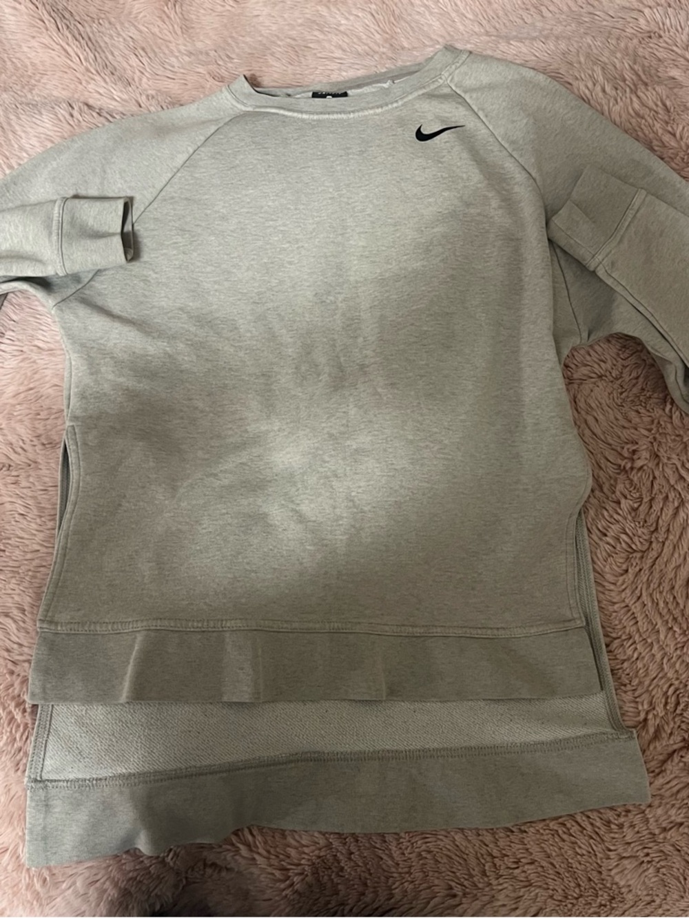 NIKE Light Gray Crewneck